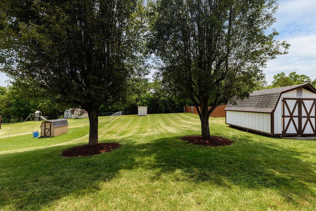 81 EASTGATE DR, VERONA, Virginia 24482, 3 Bedrooms Bedrooms, ,1 BathroomBathrooms,Residential,81 EASTGATE DR,666027 MLS # 666027
