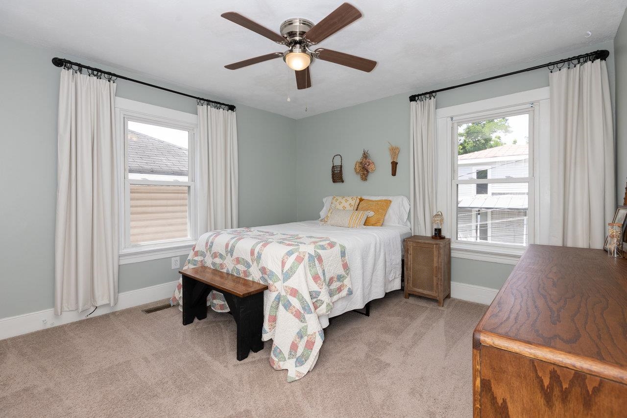 215 RICHARDSON ST, STAUNTON, Virginia 24401, 3 Bedrooms Bedrooms, ,1 BathroomBathrooms,Residential,215 RICHARDSON ST,666028 MLS # 666028