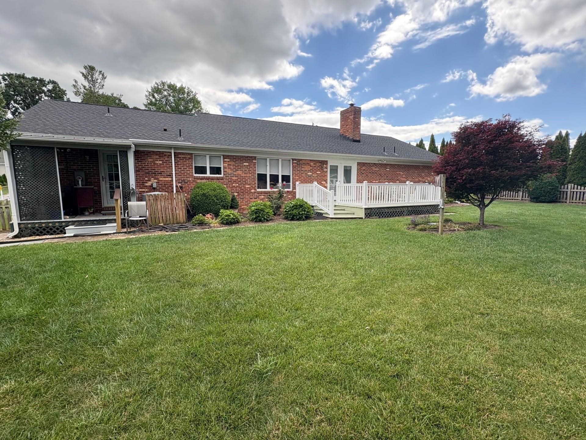 313 STONEWALL DR, WAYNESBORO, Virginia 22980, 3 Bedrooms Bedrooms, ,2 BathroomsBathrooms,Residential,313 STONEWALL DR,666029 MLS # 666029