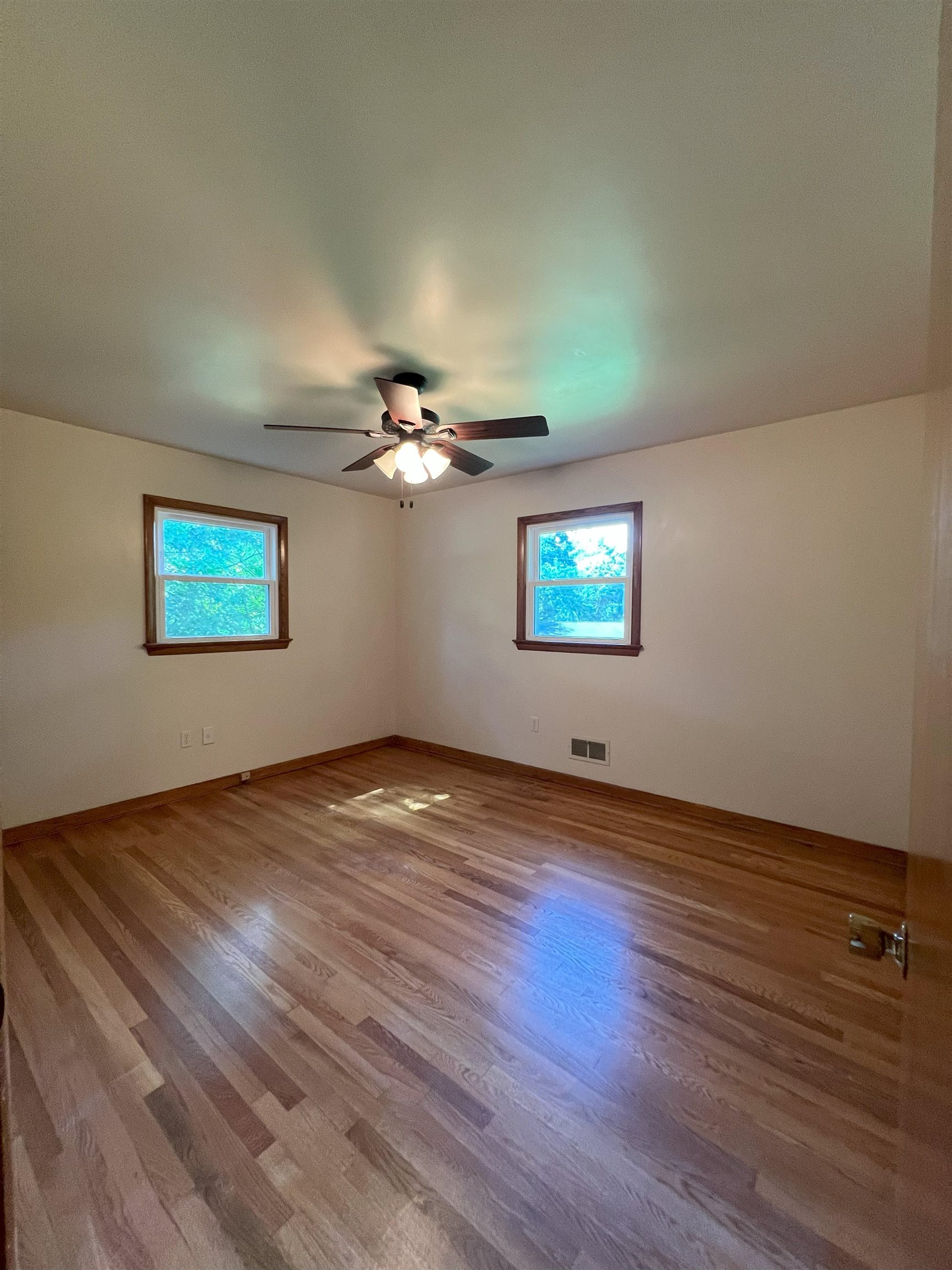 414 DEVON RD, STAUNTON, Virginia 24401, 3 Bedrooms Bedrooms, ,1 BathroomBathrooms,Residential,414 DEVON RD,666030 MLS # 666030