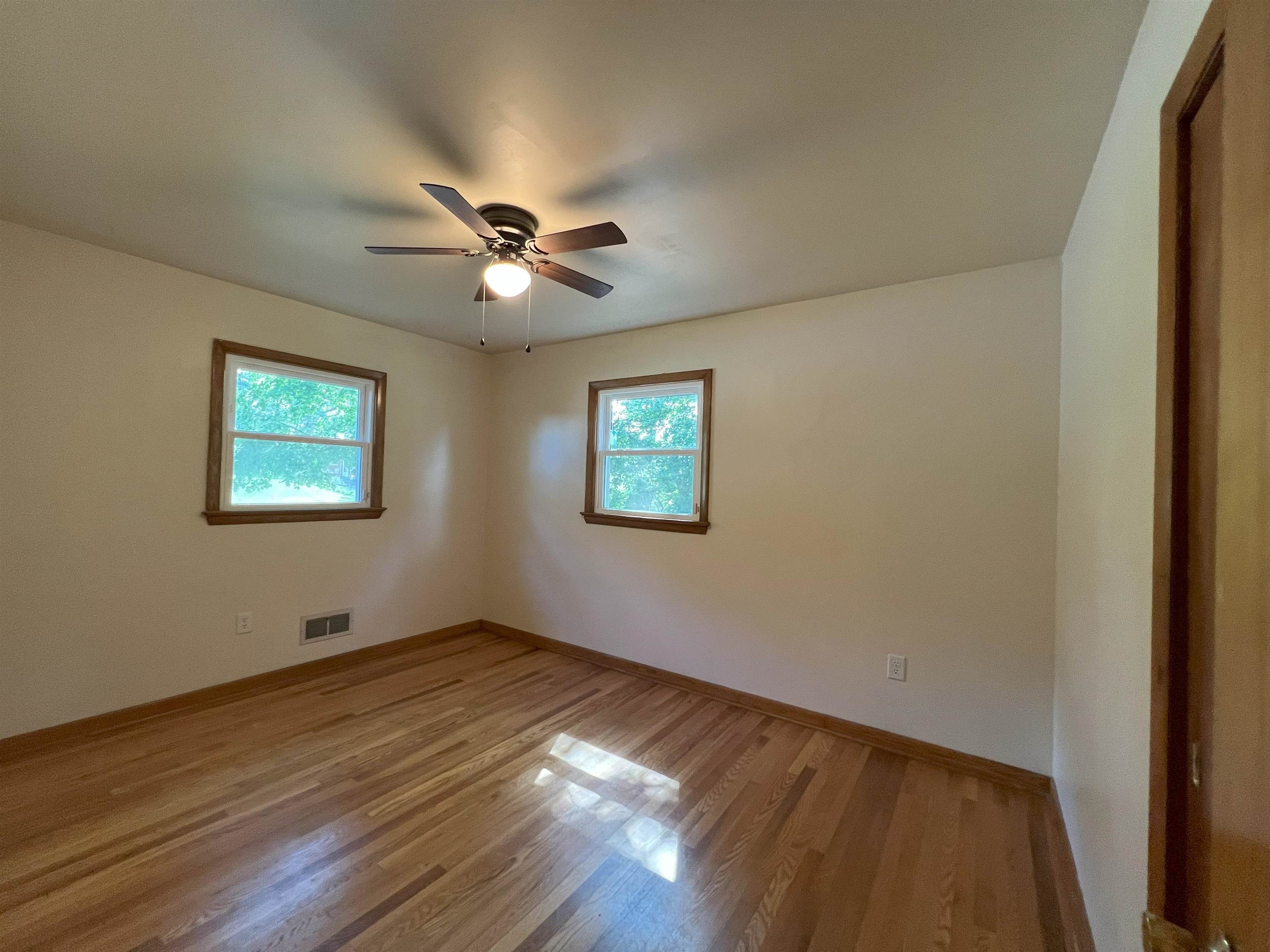 414 DEVON RD, STAUNTON, Virginia 24401, 3 Bedrooms Bedrooms, ,1 BathroomBathrooms,Residential,414 DEVON RD,666030 MLS # 666030