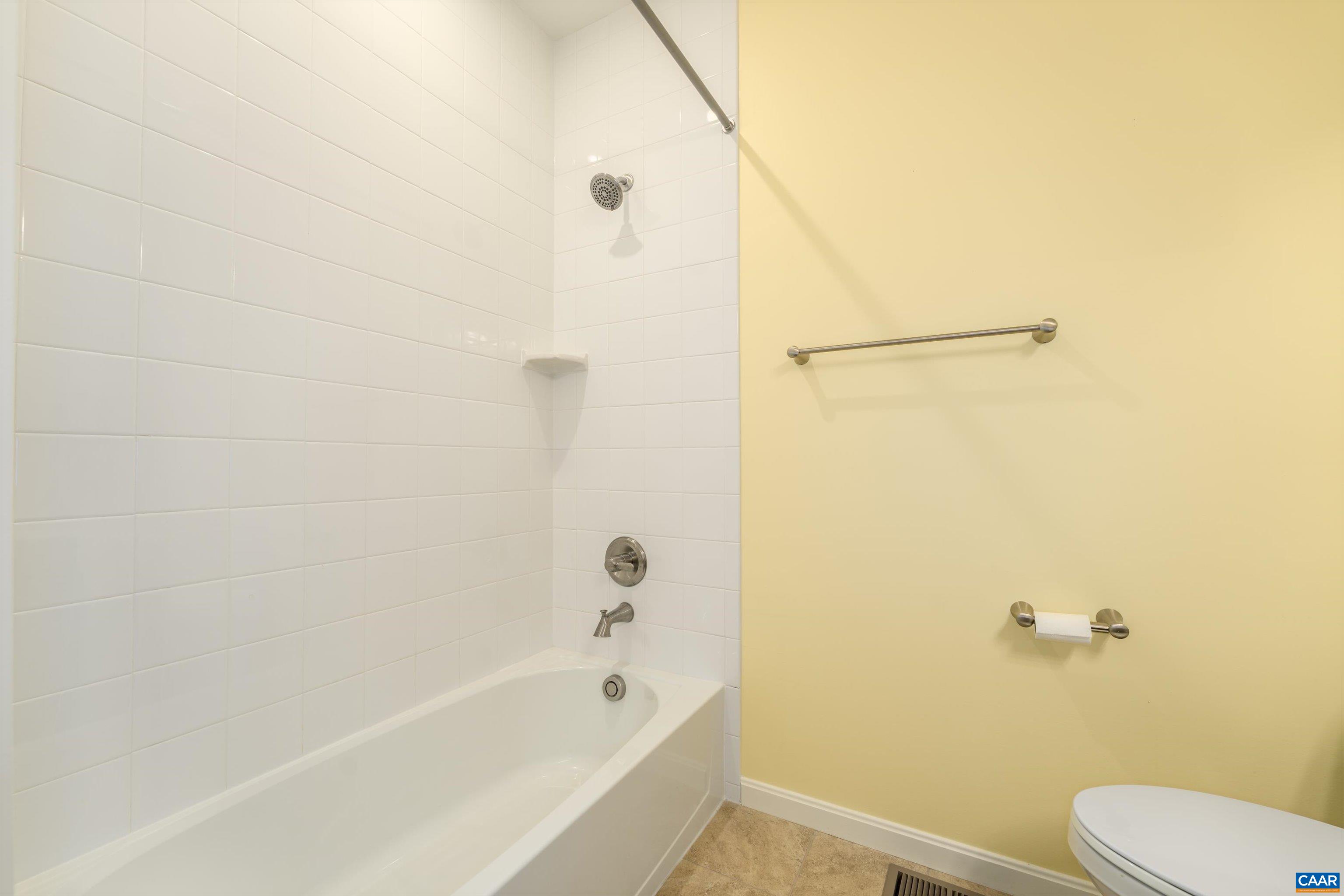 754 ROUND HILL DR, ORANGE, Virginia 22960, 3 Bedrooms Bedrooms, ,2 BathroomsBathrooms,Residential,754 ROUND HILL DR,666033 MLS # 666033