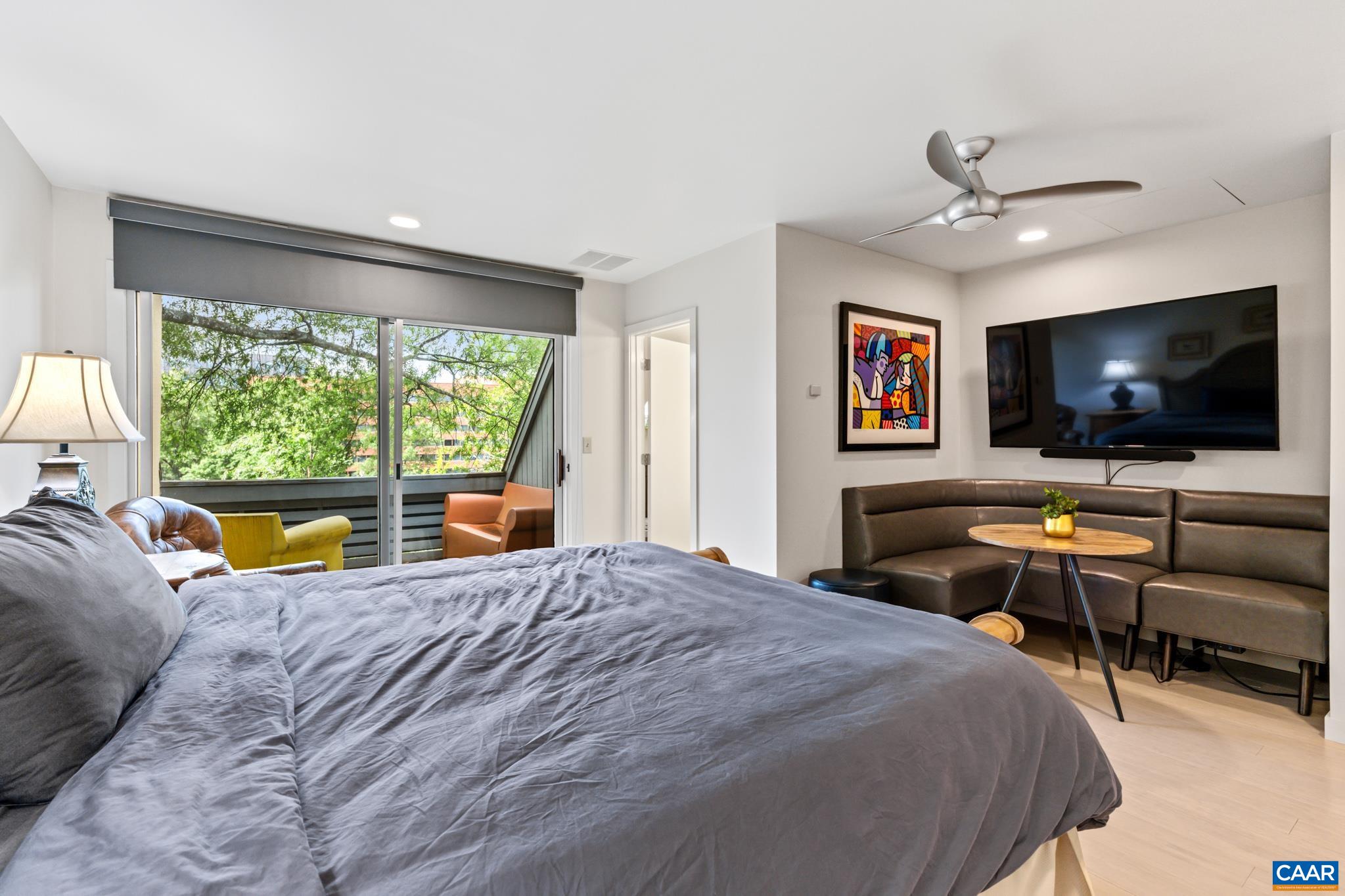 203 NW SECOND ST, CHARLOTTESVILLE, Virginia 22902, 2 Bedrooms Bedrooms, ,2 BathroomsBathrooms,Residential,203 NW SECOND ST,666036 MLS # 666036