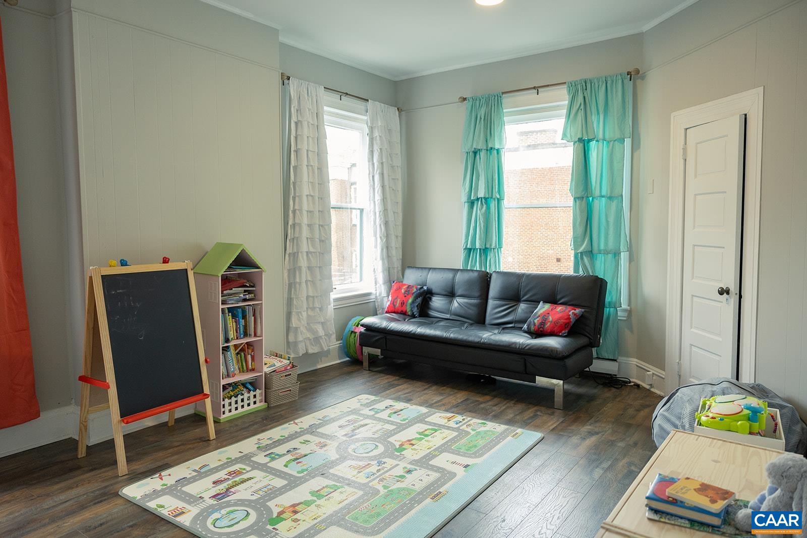 409 PARK ST, CHARLOTTESVILLE, Virginia 22902, 5 Bedrooms Bedrooms, ,4 BathroomsBathrooms,Residential,409 PARK ST,666038 MLS # 666038