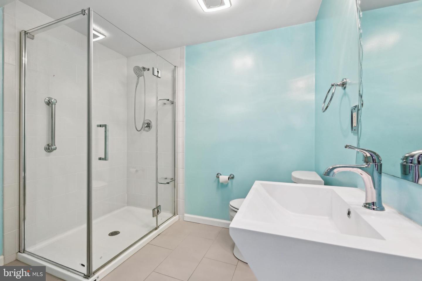 9029 ROUTE 29, FAIRFAX, Virginia 22031, 2 Bedrooms Bedrooms, ,3 BathroomsBathrooms,Residential,For sale,9029 ROUTE 29,VAFX2239342 MLS # VAFX2239342