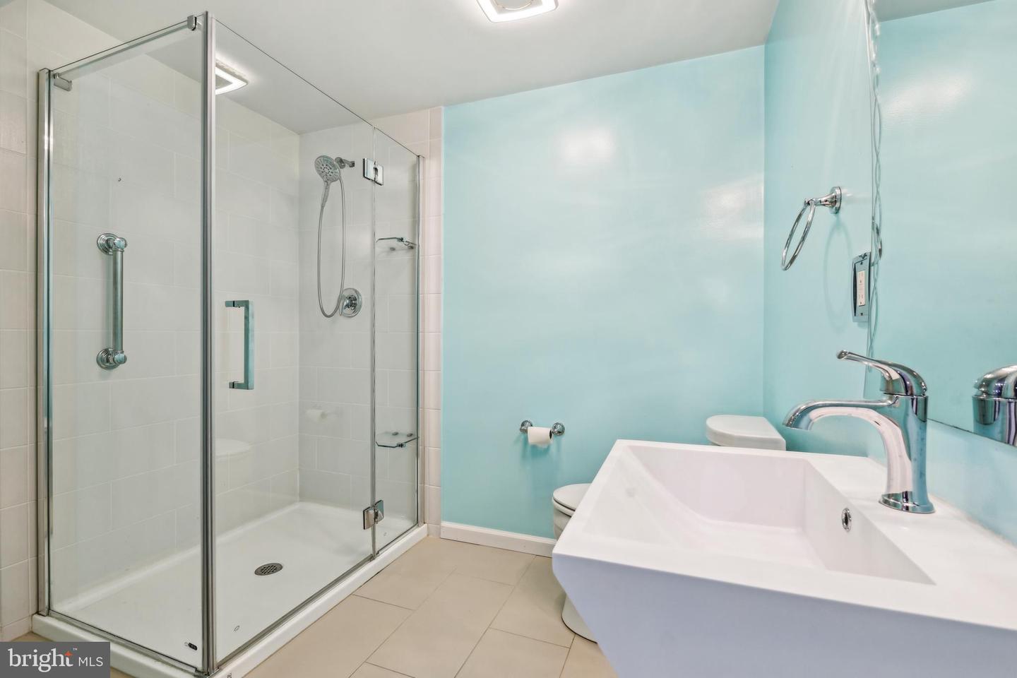 9029 ROUTE 29, FAIRFAX, Virginia 22031, 2 Bedrooms Bedrooms, ,3 BathroomsBathrooms,Residential,For sale,9029 ROUTE 29,VAFX2239342 MLS # VAFX2239342