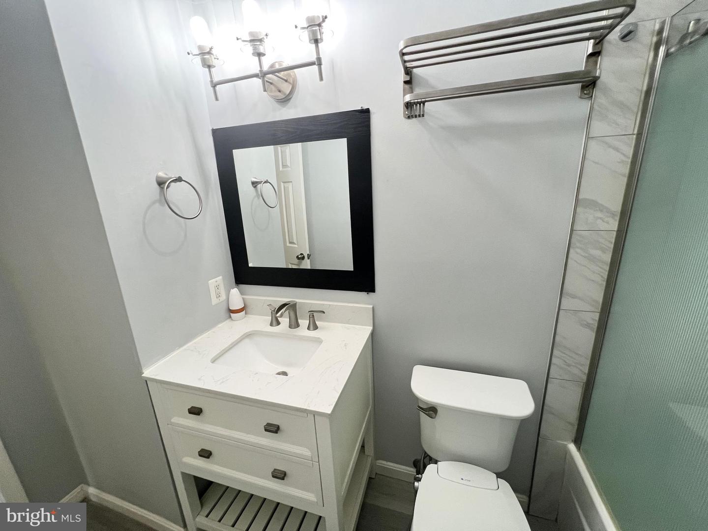 14717 BARKSDALE ST, WOODBRIDGE, Virginia 22193, 3 Bedrooms Bedrooms, ,1 BathroomBathrooms,Residential,For sale,14717 BARKSDALE ST,VAPW2094250 MLS # VAPW2094250
