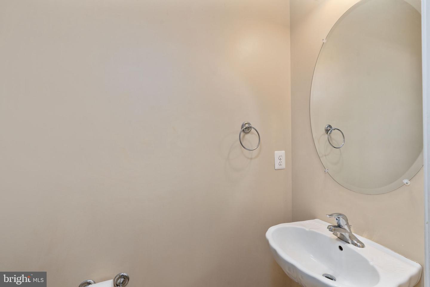 331 THIRD ST, FREDERICKSBURG, Virginia 22408, 3 Bedrooms Bedrooms, ,2 BathroomsBathrooms,Residential,For sale,331 THIRD ST,VASP2033012 MLS # VASP2033012