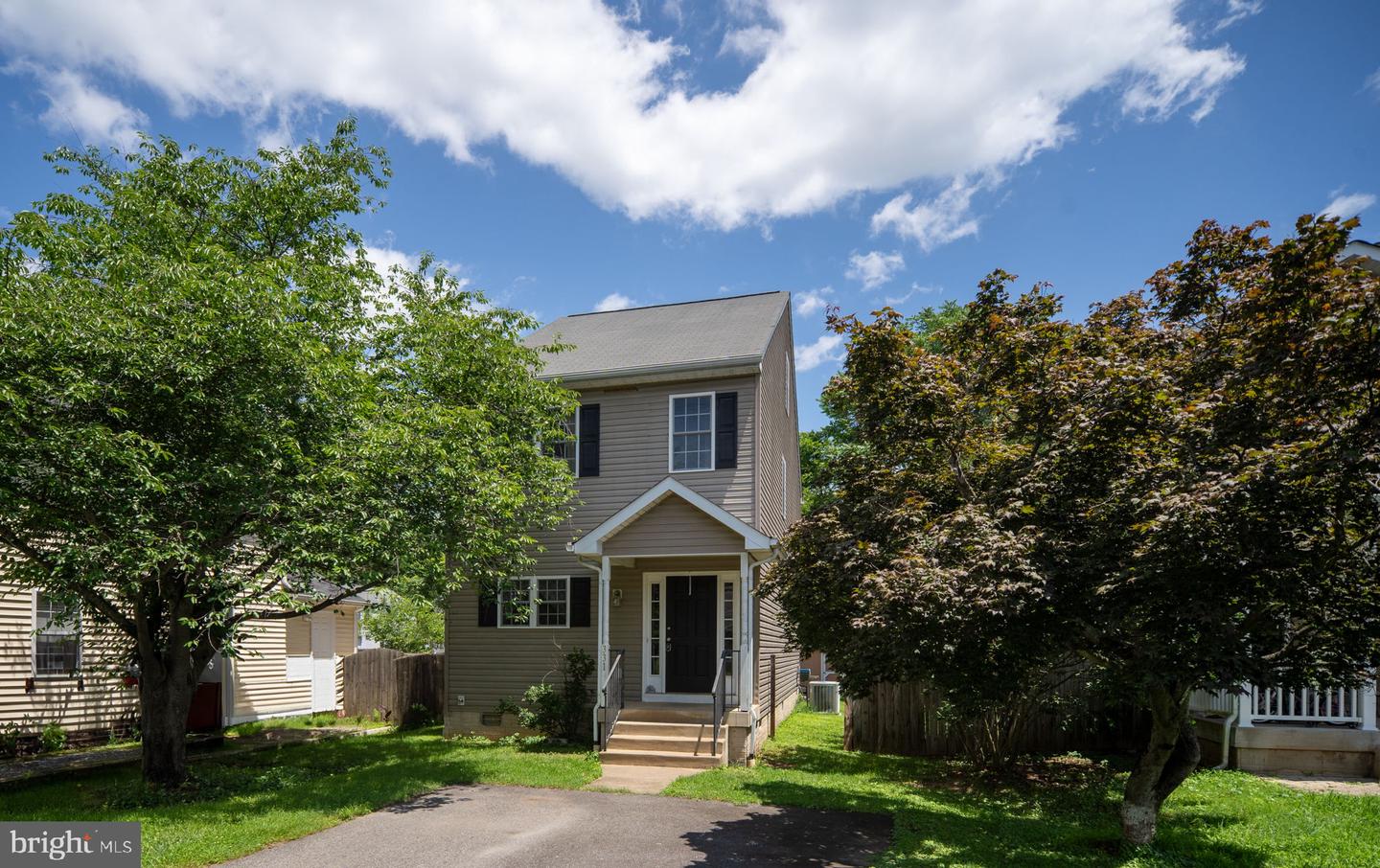 331 THIRD ST, FREDERICKSBURG, Virginia 22408, 3 Bedrooms Bedrooms, ,2 BathroomsBathrooms,Residential,For sale,331 THIRD ST,VASP2033012 MLS # VASP2033012