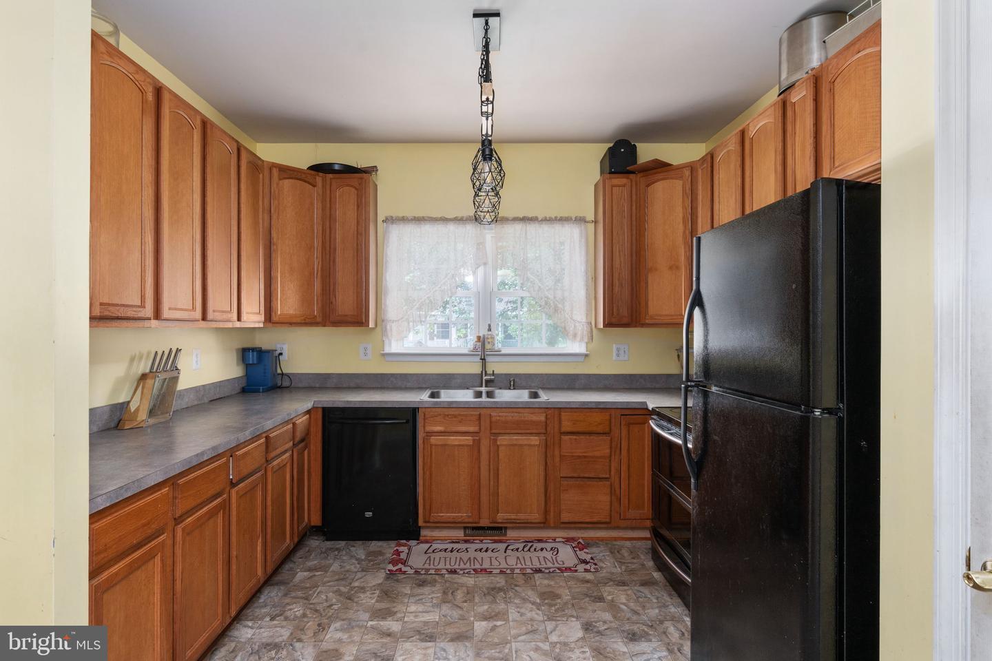 331 THIRD ST, FREDERICKSBURG, Virginia 22408, 3 Bedrooms Bedrooms, ,2 BathroomsBathrooms,Residential,For sale,331 THIRD ST,VASP2033012 MLS # VASP2033012