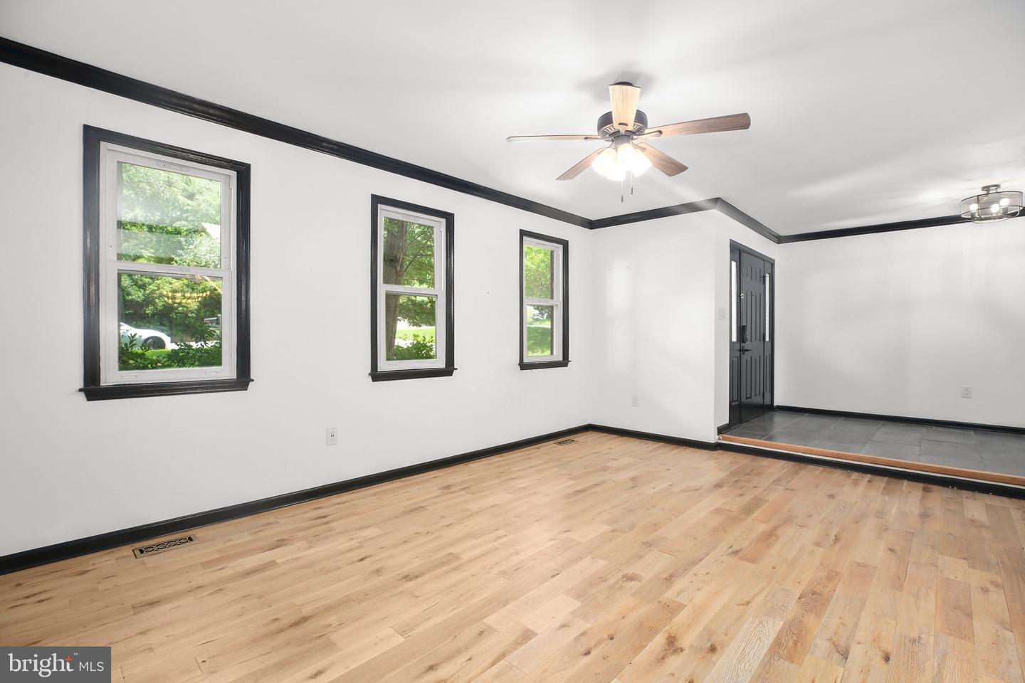 15978 COVE LN, DUMFRIES, Virginia 22025, 4 Bedrooms Bedrooms, ,3 BathroomsBathrooms,Residential,For sale,15978 COVE LN,VAPW2094442 MLS # VAPW2094442