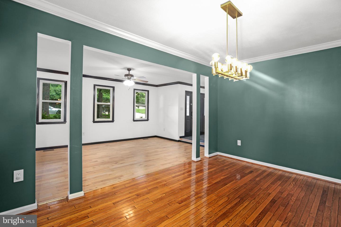 15978 COVE LN, DUMFRIES, Virginia 22025, 4 Bedrooms Bedrooms, ,3 BathroomsBathrooms,Residential,For sale,15978 COVE LN,VAPW2094442 MLS # VAPW2094442