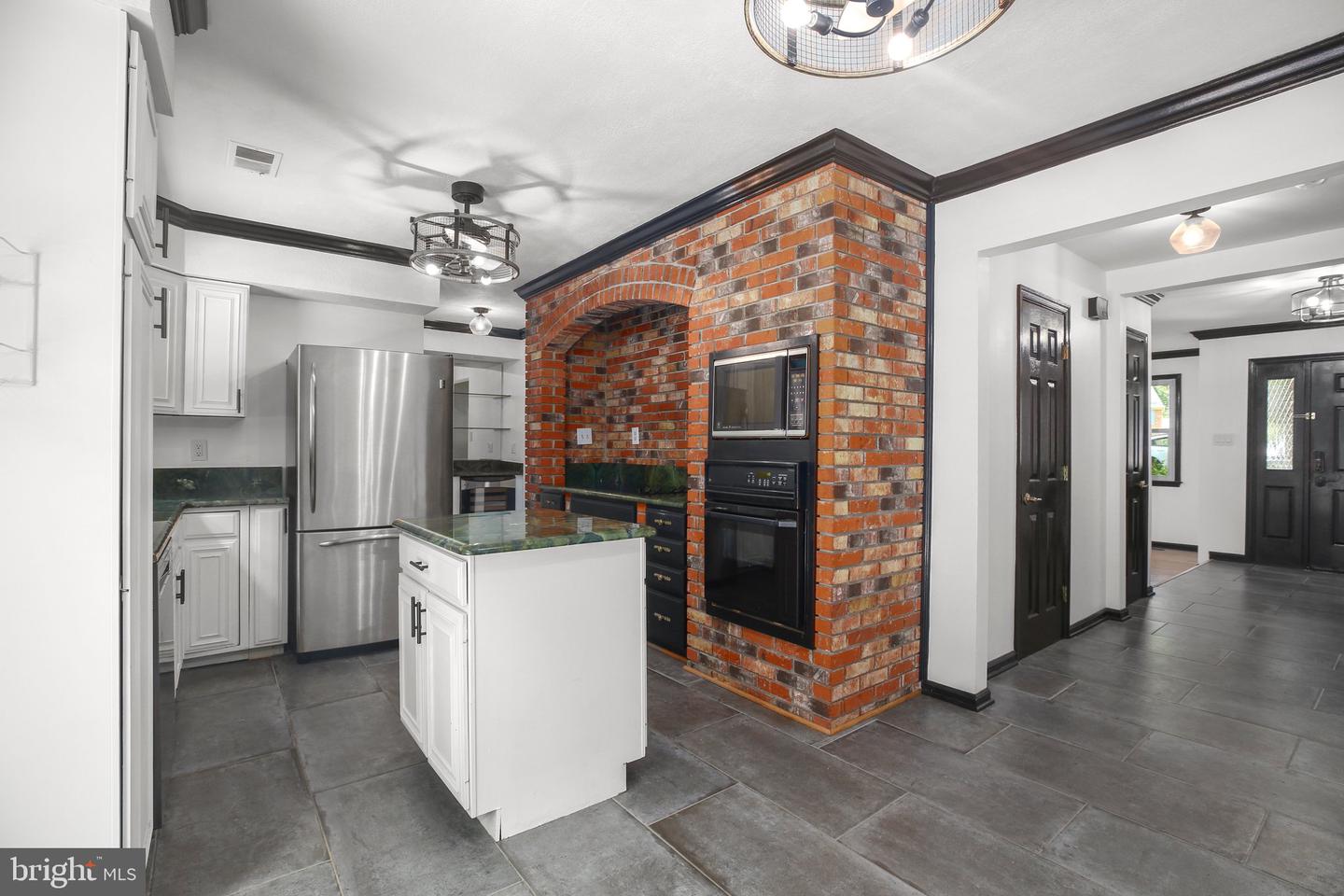 15978 COVE LN, DUMFRIES, Virginia 22025, 4 Bedrooms Bedrooms, ,3 BathroomsBathrooms,Residential,For sale,15978 COVE LN,VAPW2094442 MLS # VAPW2094442