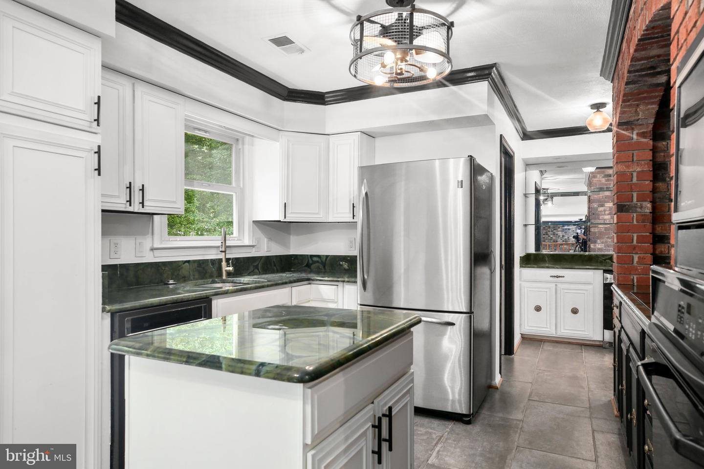 15978 COVE LN, DUMFRIES, Virginia 22025, 4 Bedrooms Bedrooms, ,3 BathroomsBathrooms,Residential,For sale,15978 COVE LN,VAPW2094442 MLS # VAPW2094442
