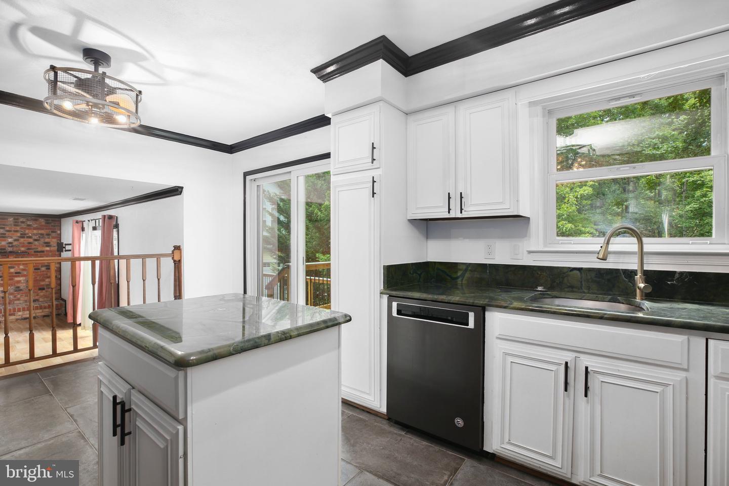15978 COVE LN, DUMFRIES, Virginia 22025, 4 Bedrooms Bedrooms, ,3 BathroomsBathrooms,Residential,For sale,15978 COVE LN,VAPW2094442 MLS # VAPW2094442