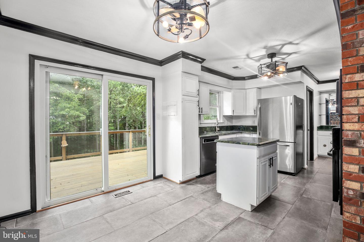 15978 COVE LN, DUMFRIES, Virginia 22025, 4 Bedrooms Bedrooms, ,3 BathroomsBathrooms,Residential,For sale,15978 COVE LN,VAPW2094442 MLS # VAPW2094442