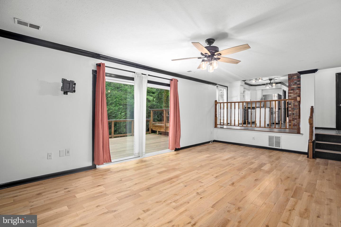 15978 COVE LN, DUMFRIES, Virginia 22025, 4 Bedrooms Bedrooms, ,3 BathroomsBathrooms,Residential,For sale,15978 COVE LN,VAPW2094442 MLS # VAPW2094442