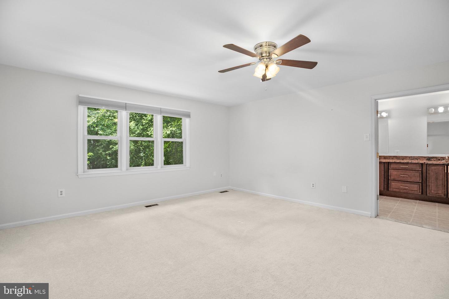 15978 COVE LN, DUMFRIES, Virginia 22025, 4 Bedrooms Bedrooms, ,3 BathroomsBathrooms,Residential,For sale,15978 COVE LN,VAPW2094442 MLS # VAPW2094442