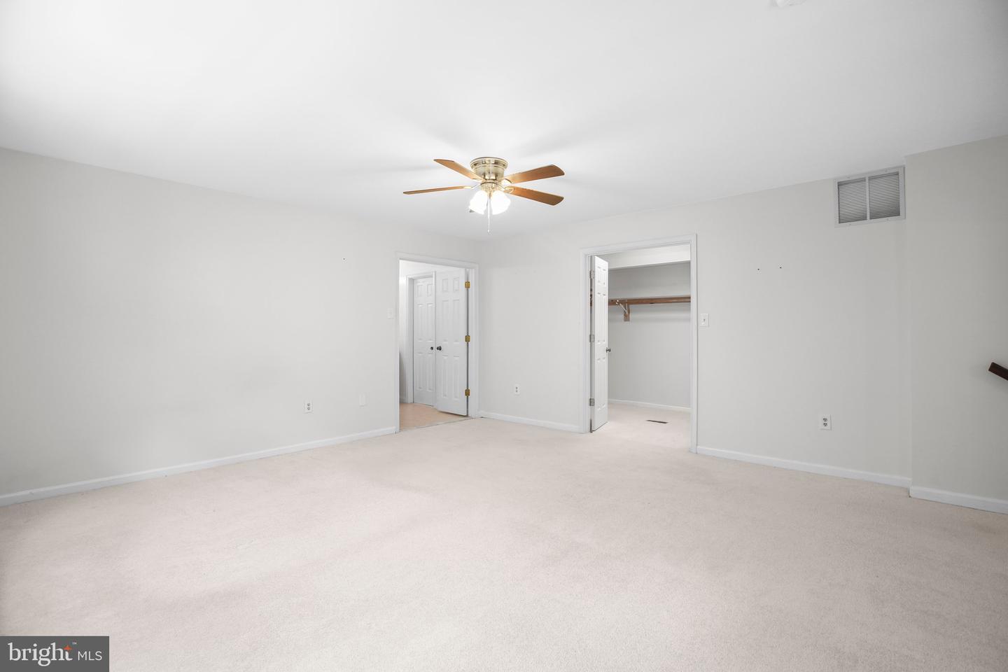 15978 COVE LN, DUMFRIES, Virginia 22025, 4 Bedrooms Bedrooms, ,3 BathroomsBathrooms,Residential,For sale,15978 COVE LN,VAPW2094442 MLS # VAPW2094442