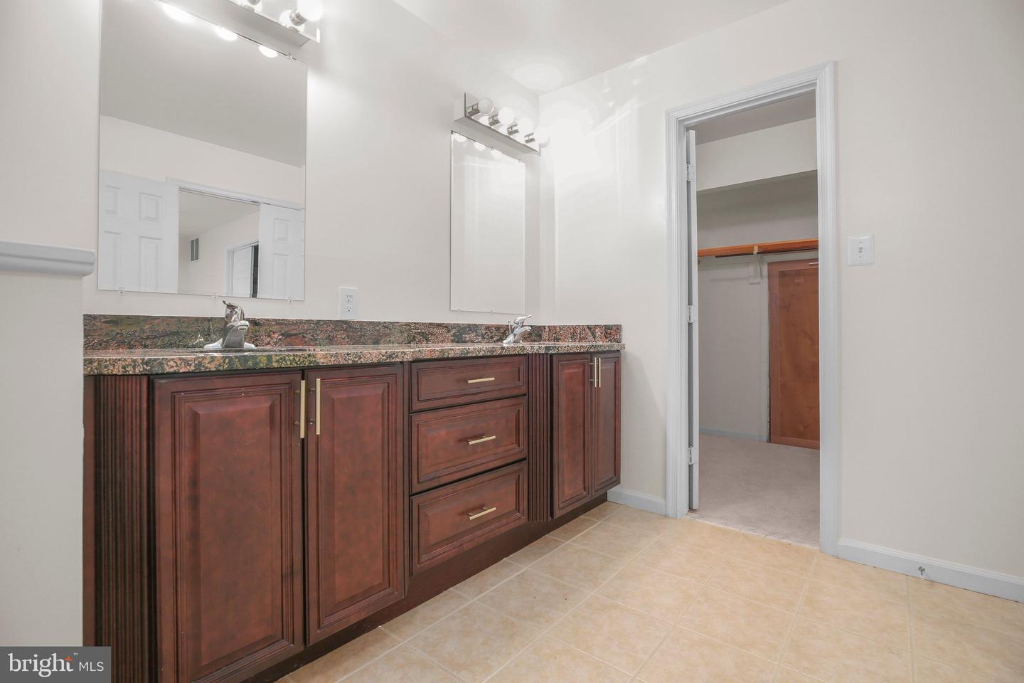 15978 COVE LN, DUMFRIES, Virginia 22025, 4 Bedrooms Bedrooms, ,3 BathroomsBathrooms,Residential,For sale,15978 COVE LN,VAPW2094442 MLS # VAPW2094442