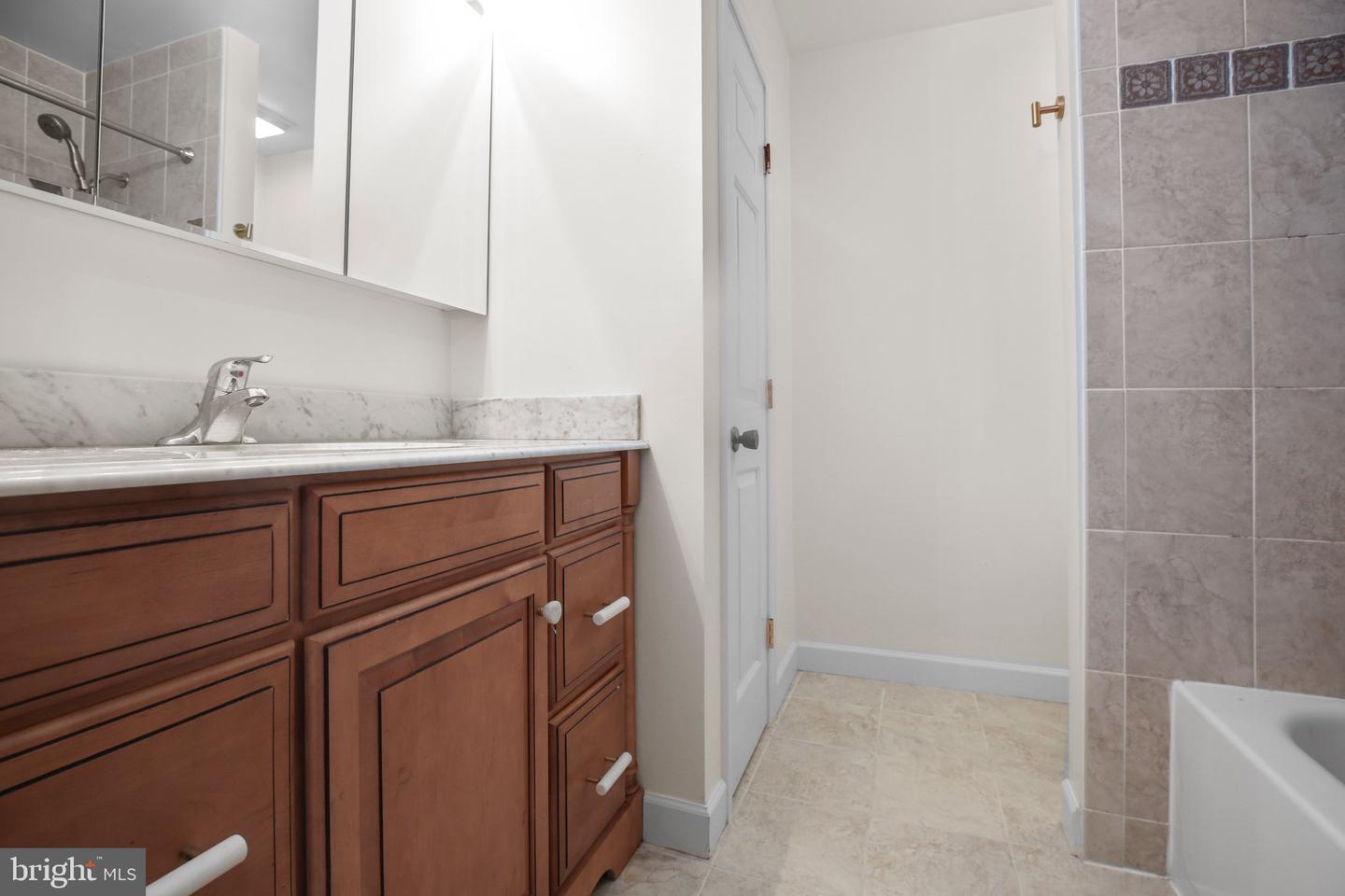 15978 COVE LN, DUMFRIES, Virginia 22025, 4 Bedrooms Bedrooms, ,3 BathroomsBathrooms,Residential,For sale,15978 COVE LN,VAPW2094442 MLS # VAPW2094442