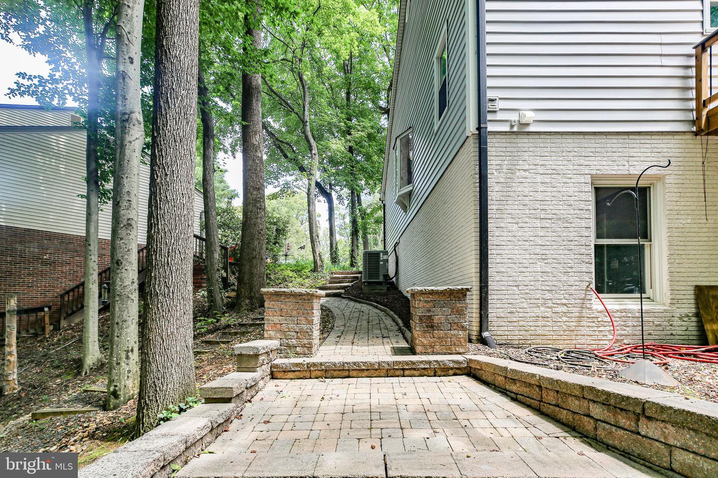 15978 COVE LN, DUMFRIES, Virginia 22025, 4 Bedrooms Bedrooms, ,3 BathroomsBathrooms,Residential,For sale,15978 COVE LN,VAPW2094442 MLS # VAPW2094442