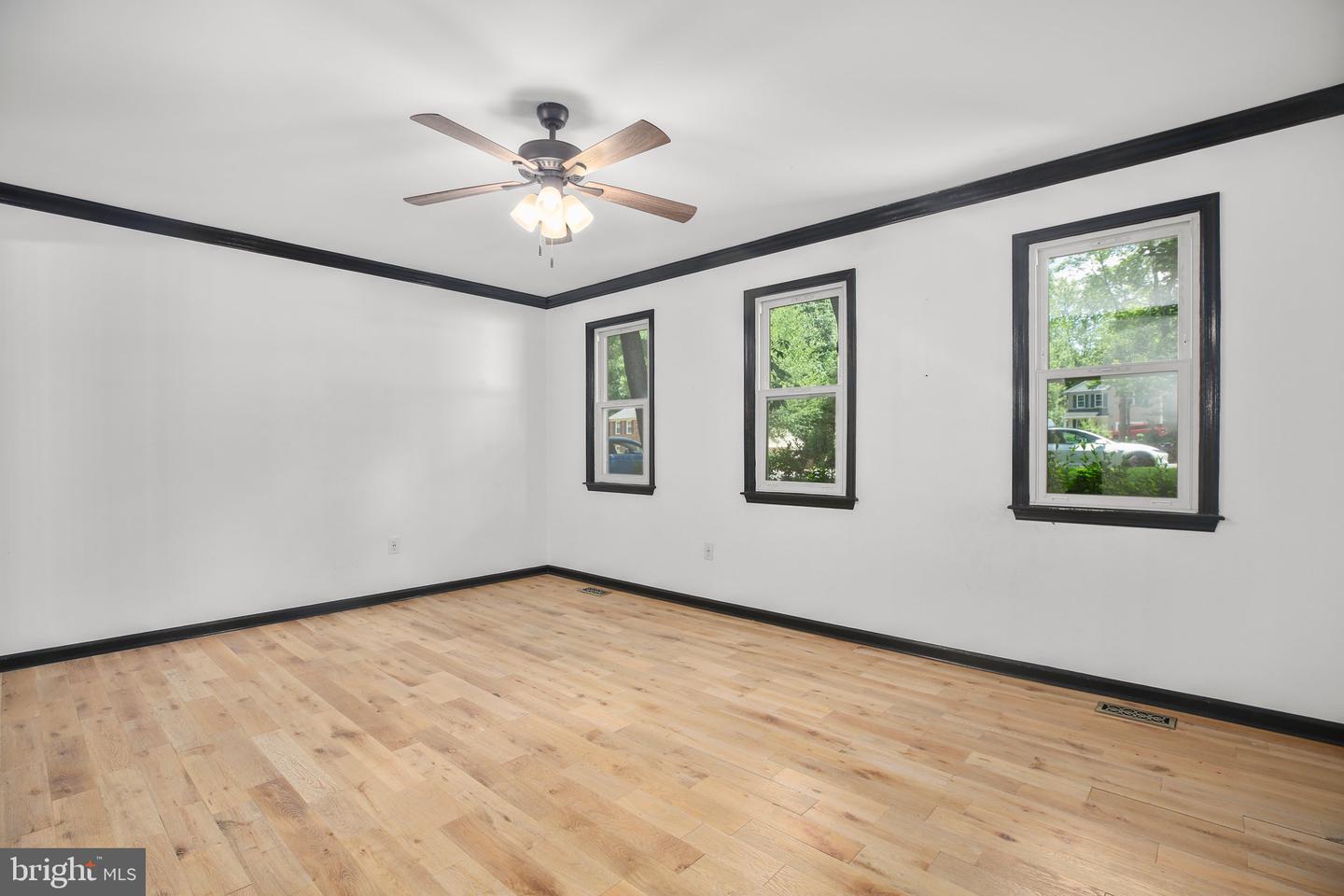 15978 COVE LN, DUMFRIES, Virginia 22025, 4 Bedrooms Bedrooms, ,3 BathroomsBathrooms,Residential,For sale,15978 COVE LN,VAPW2094442 MLS # VAPW2094442