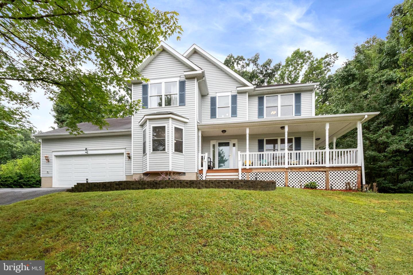 9522 HICKORY HILL DR, FREDERICKSBURG, Virginia 22408, 4 Bedrooms Bedrooms, ,2 BathroomsBathrooms,Residential,For sale,9522 HICKORY HILL DR,VASP2033070 MLS # VASP2033070
