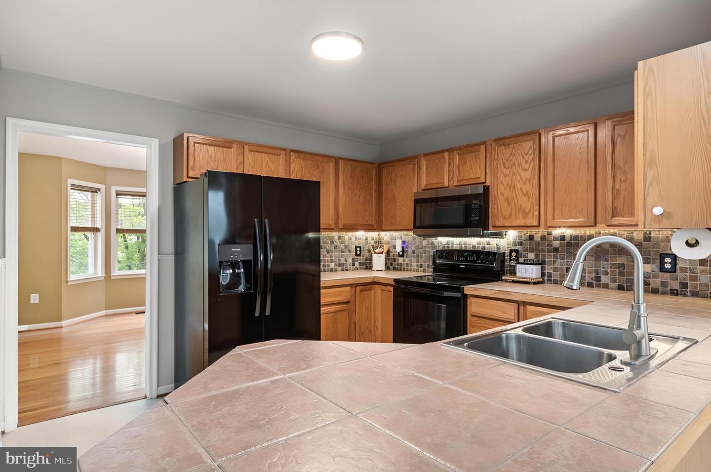 9522 HICKORY HILL DR, FREDERICKSBURG, Virginia 22408, 4 Bedrooms Bedrooms, ,2 BathroomsBathrooms,Residential,For sale,9522 HICKORY HILL DR,VASP2033070 MLS # VASP2033070
