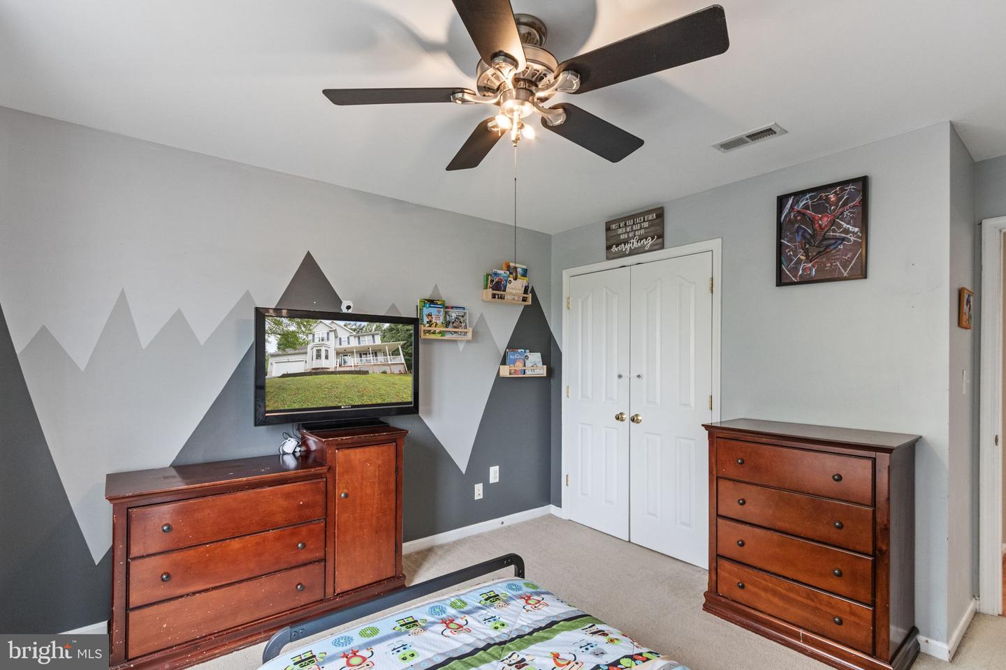 9522 HICKORY HILL DR, FREDERICKSBURG, Virginia 22408, 4 Bedrooms Bedrooms, ,2 BathroomsBathrooms,Residential,For sale,9522 HICKORY HILL DR,VASP2033070 MLS # VASP2033070