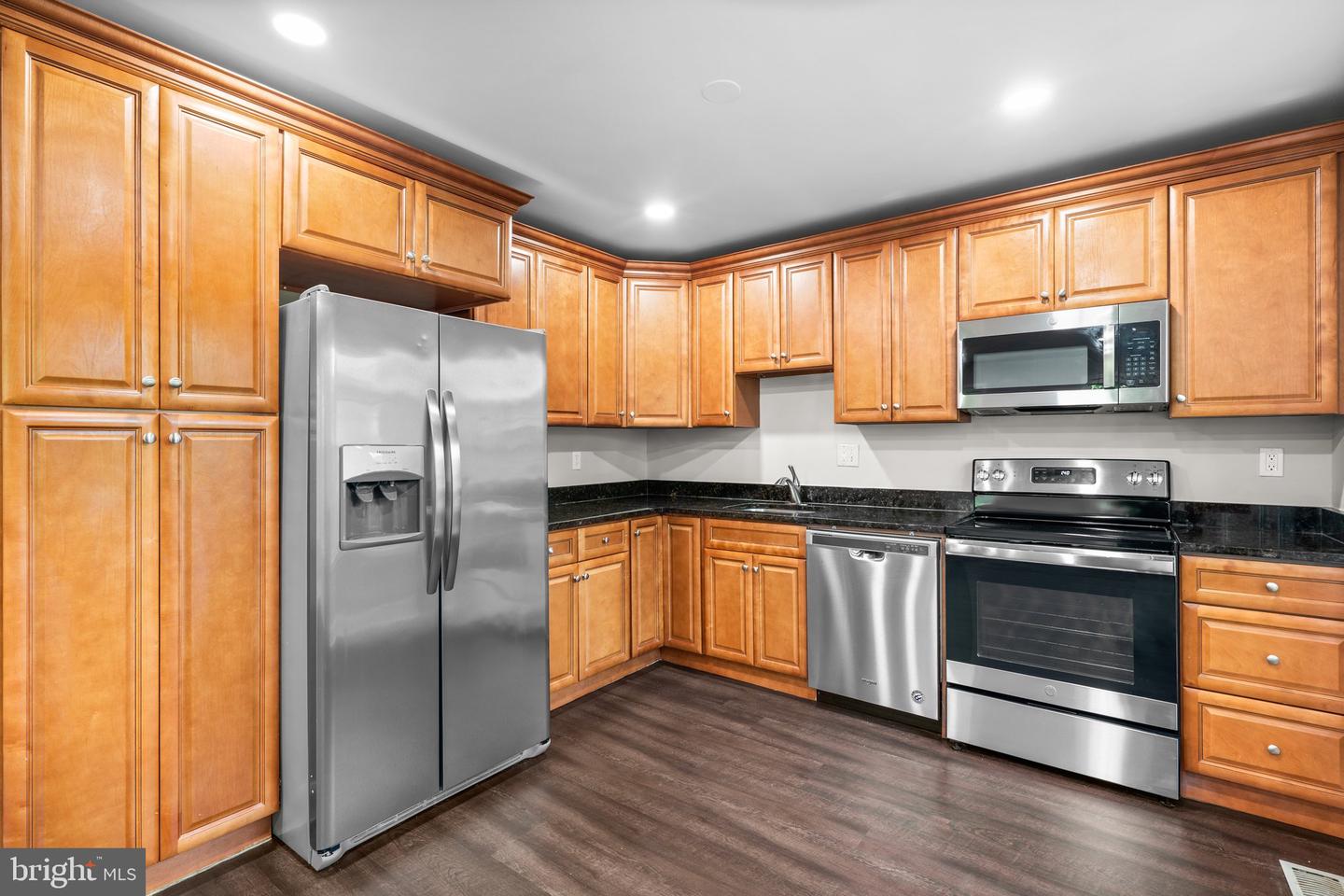2360 ALBOT RD, RESTON, Virginia 20191, 4 Bedrooms Bedrooms, ,2 BathroomsBathrooms,Residential,For sale,2360 ALBOT RD,VAFX2241332 MLS # VAFX2241332