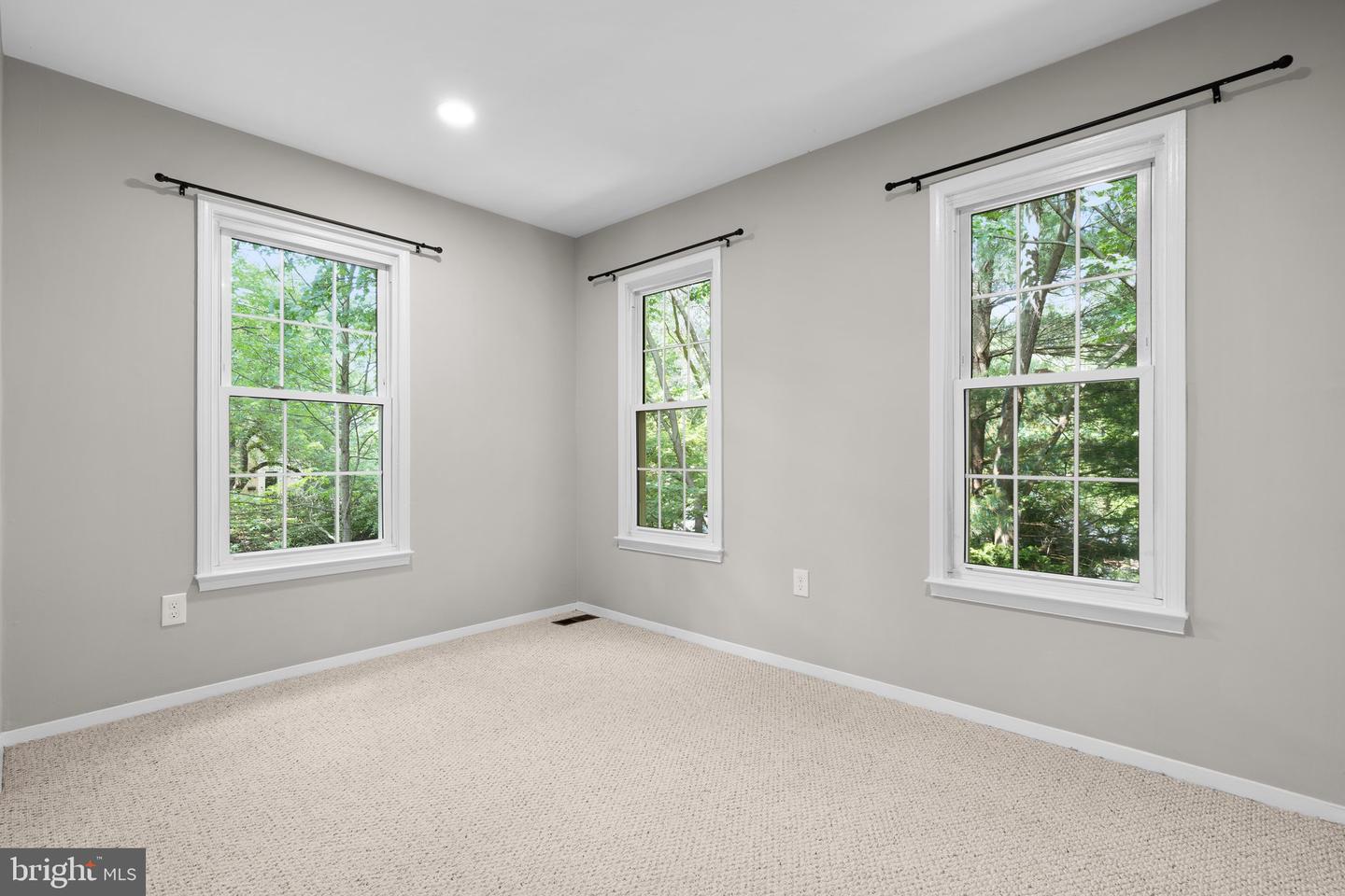 2360 ALBOT RD, RESTON, Virginia 20191, 4 Bedrooms Bedrooms, ,2 BathroomsBathrooms,Residential,For sale,2360 ALBOT RD,VAFX2241332 MLS # VAFX2241332