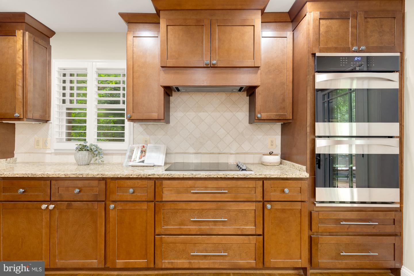 1802 24TH ST S, ARLINGTON, Virginia 22202, 3 Bedrooms Bedrooms, ,3 BathroomsBathrooms,Residential,For sale,1802 24TH ST S,VAAR2057602 MLS # VAAR2057602