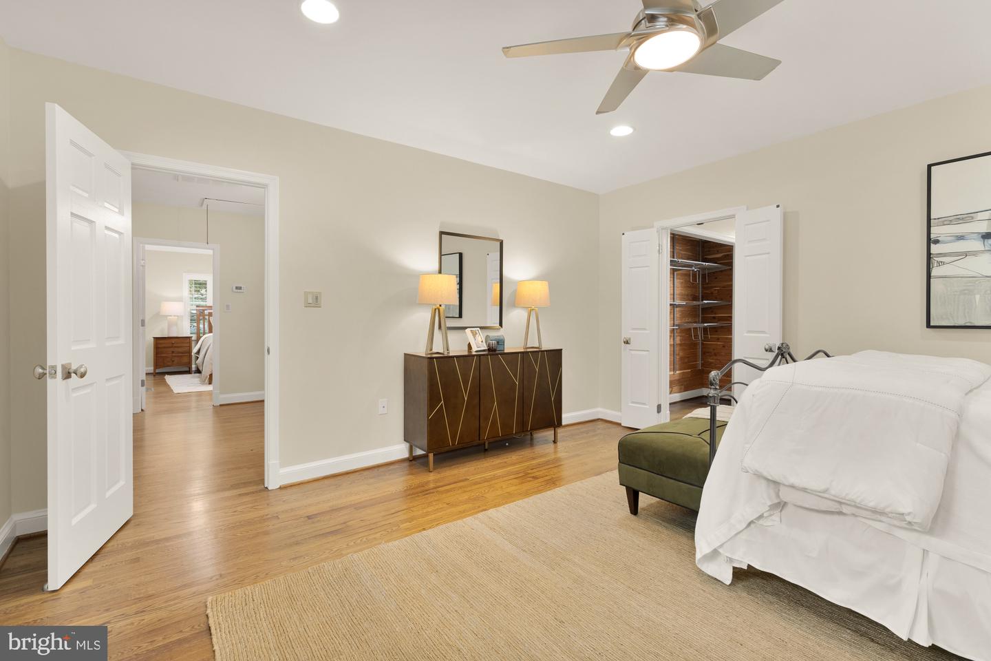 1802 24TH ST S, ARLINGTON, Virginia 22202, 3 Bedrooms Bedrooms, ,3 BathroomsBathrooms,Residential,For sale,1802 24TH ST S,VAAR2057602 MLS # VAAR2057602