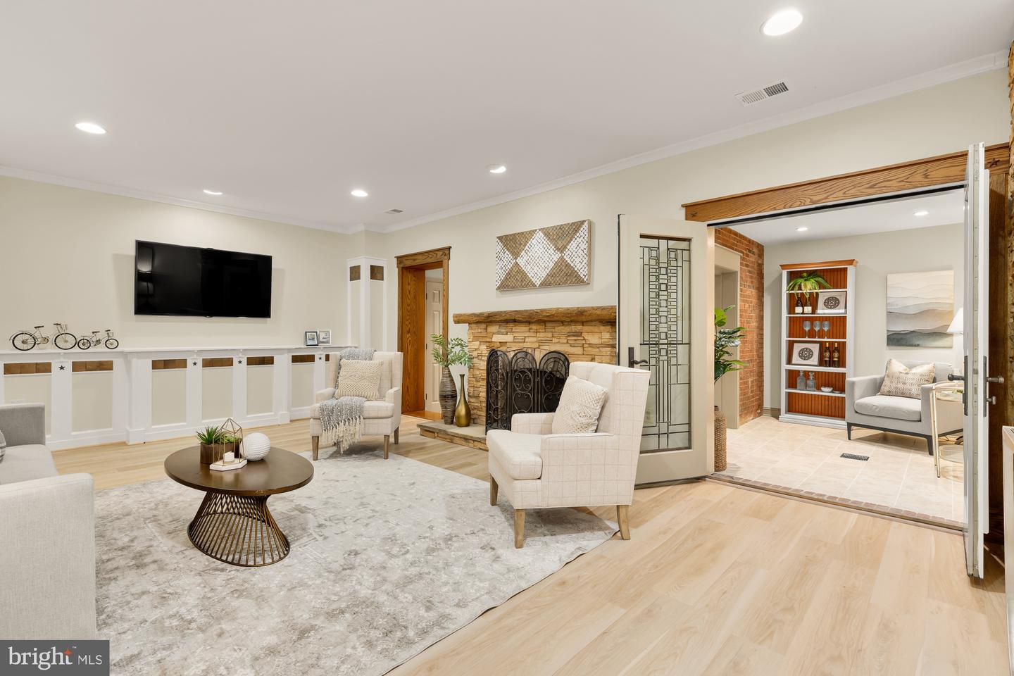 1802 24TH ST S, ARLINGTON, Virginia 22202, 3 Bedrooms Bedrooms, ,3 BathroomsBathrooms,Residential,For sale,1802 24TH ST S,VAAR2057602 MLS # VAAR2057602