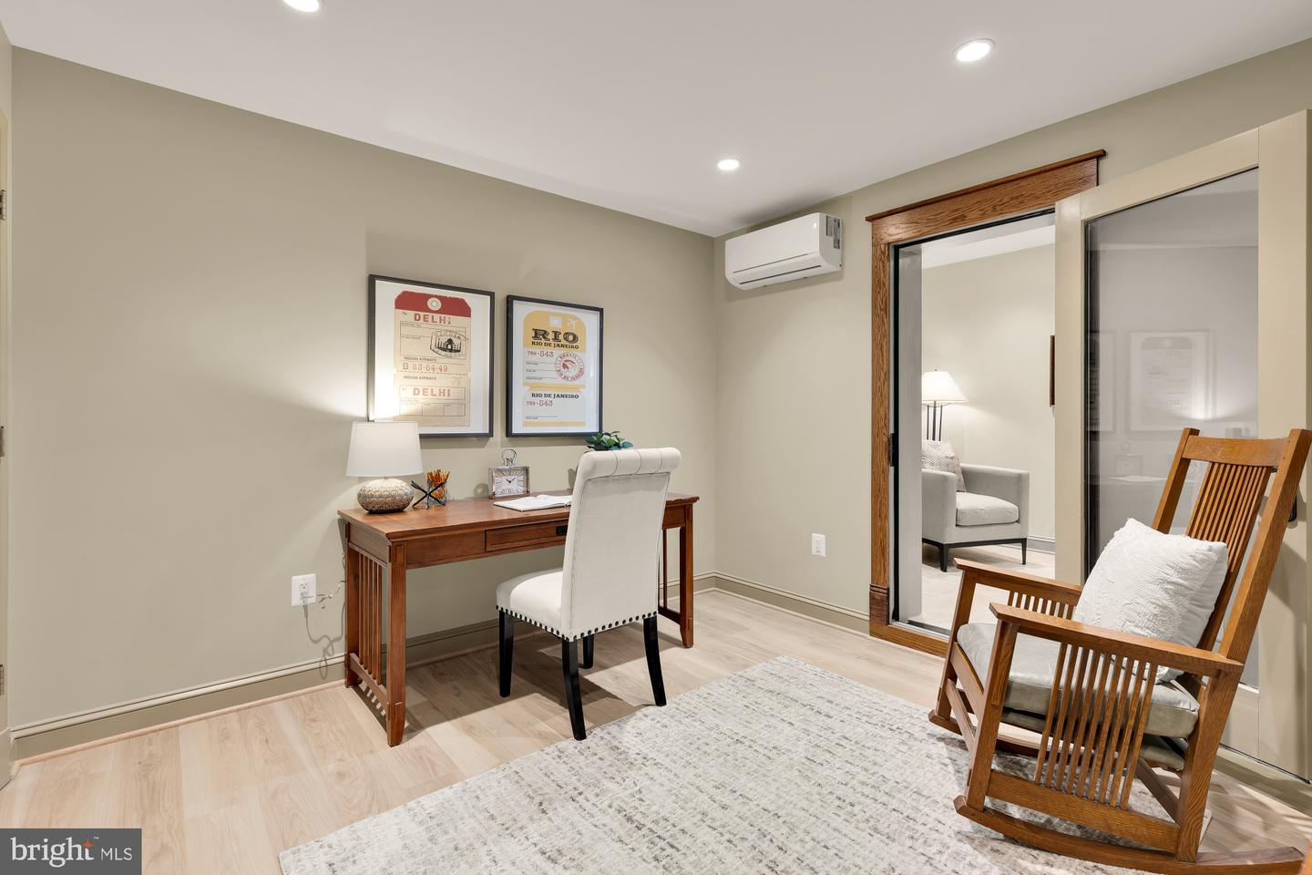 1802 24TH ST S, ARLINGTON, Virginia 22202, 3 Bedrooms Bedrooms, ,3 BathroomsBathrooms,Residential,For sale,1802 24TH ST S,VAAR2057602 MLS # VAAR2057602