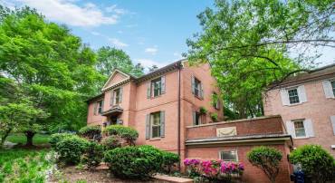 1802 24TH ST S, ARLINGTON, Virginia 22202, 3 Bedrooms Bedrooms, ,3 BathroomsBathrooms,Residential,For sale,1802 24TH ST S,VAAR2057602 MLS # VAAR2057602