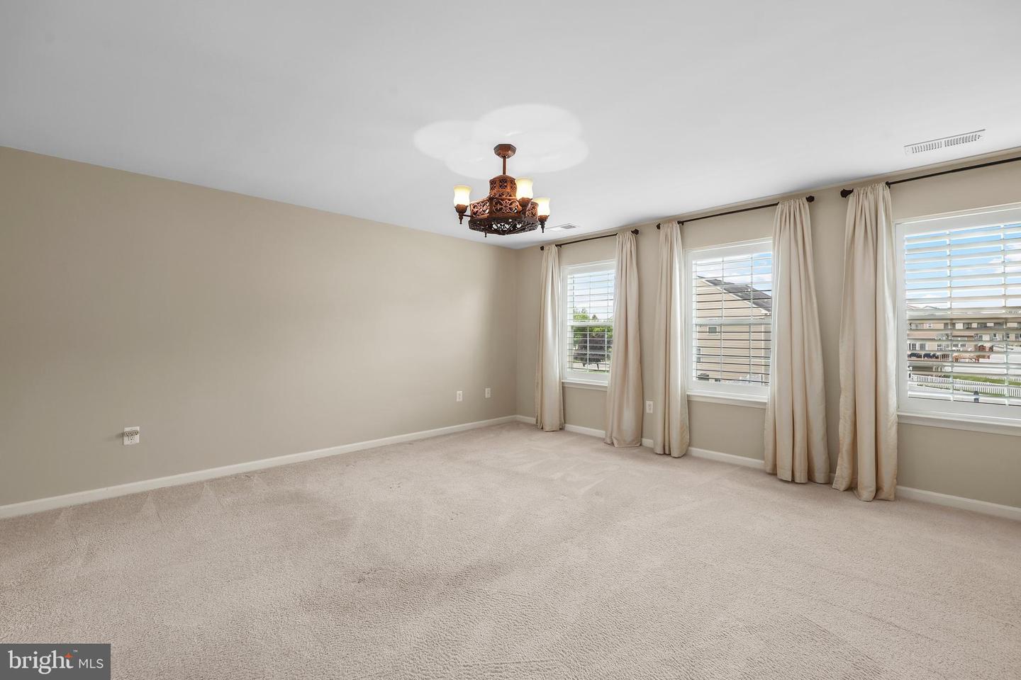 4 ORCHID LN, STAFFORD, Virginia 22554, 5 Bedrooms Bedrooms, ,4 BathroomsBathrooms,Residential,For sale,4 ORCHID LN,VAST2039120 MLS # VAST2039120