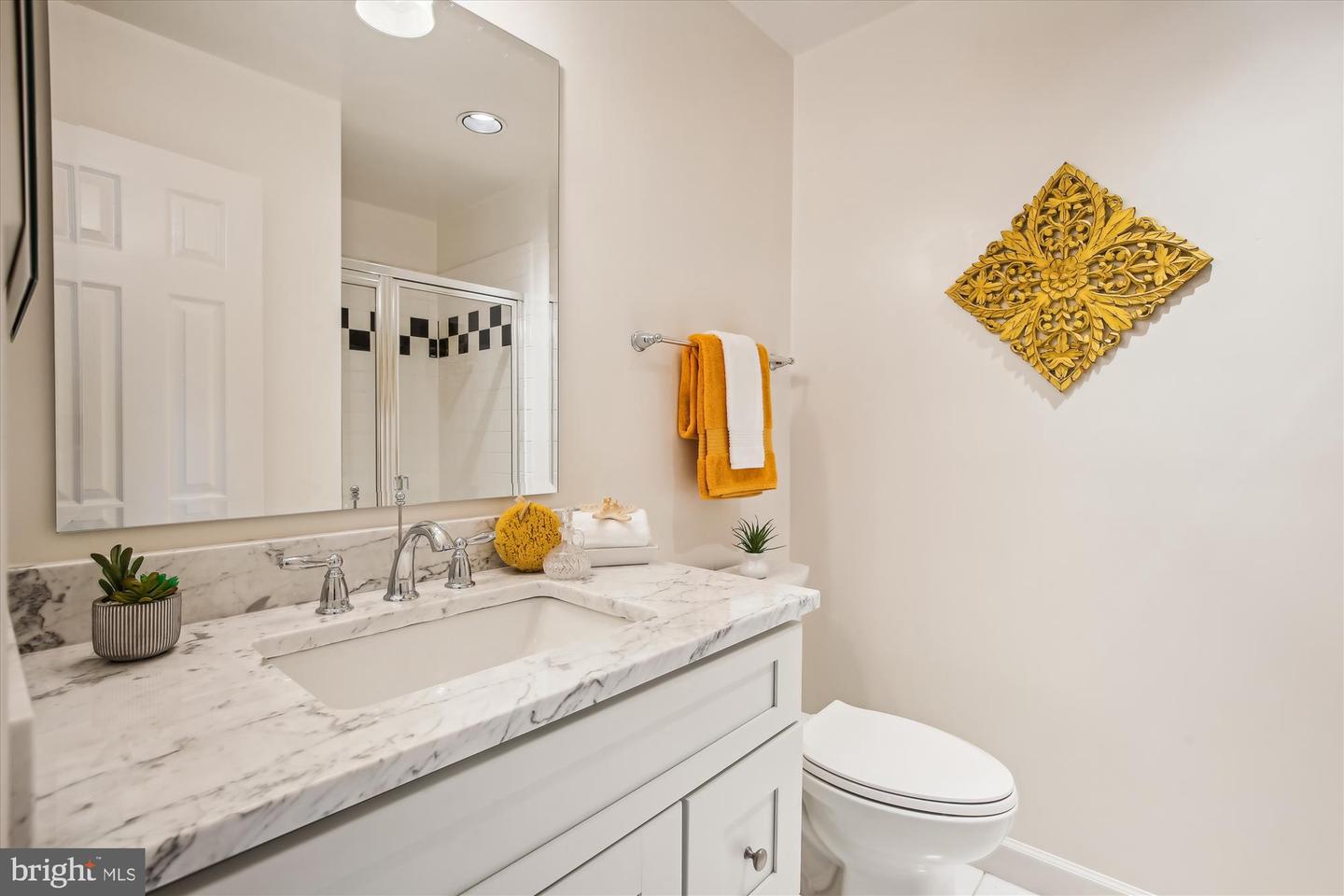 790 N WAKEFIELD ST, ARLINGTON, Virginia 22203, 4 Bedrooms Bedrooms, ,4 BathroomsBathrooms,Residential,For sale,790 N WAKEFIELD ST,VAAR2058074 MLS # VAAR2058074