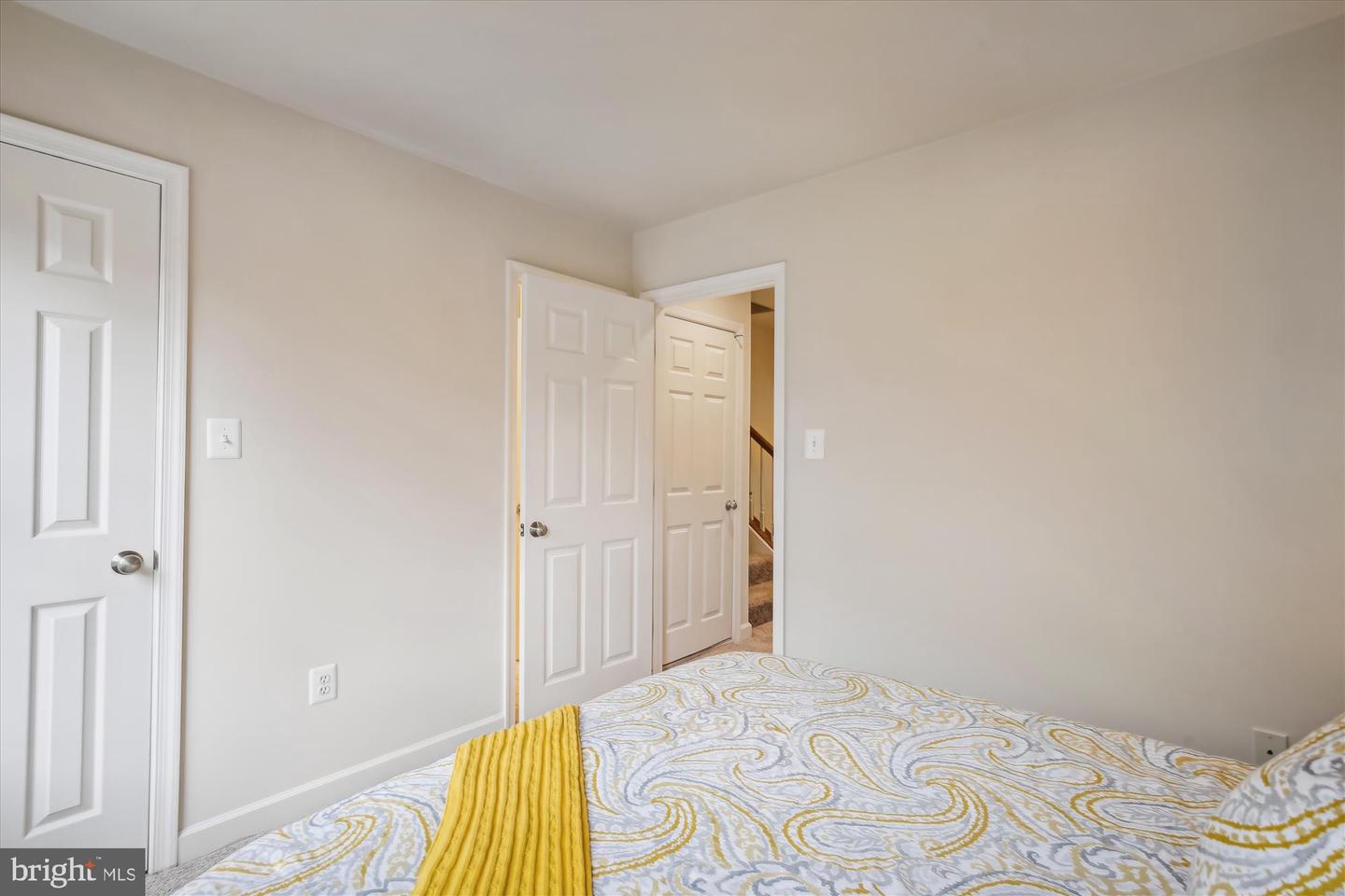 790 N WAKEFIELD ST, ARLINGTON, Virginia 22203, 4 Bedrooms Bedrooms, ,4 BathroomsBathrooms,Residential,For sale,790 N WAKEFIELD ST,VAAR2058074 MLS # VAAR2058074
