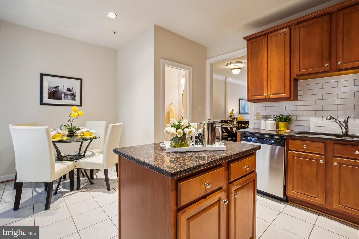 790 N WAKEFIELD ST, ARLINGTON, Virginia 22203, 4 Bedrooms Bedrooms, ,4 BathroomsBathrooms,Residential,For sale,790 N WAKEFIELD ST,VAAR2058074 MLS # VAAR2058074