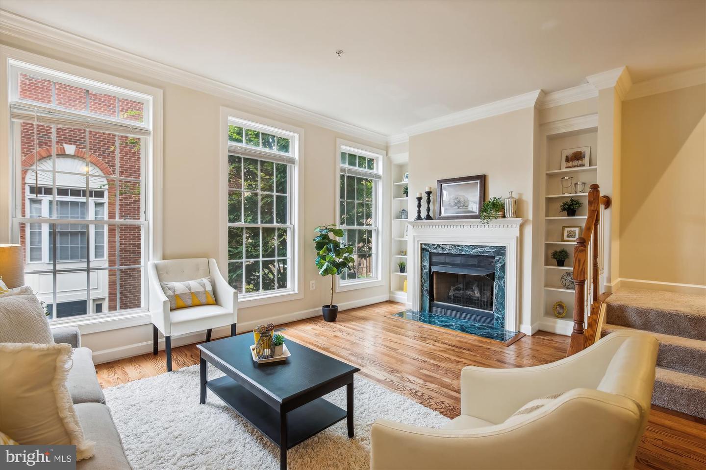 790 N WAKEFIELD ST, ARLINGTON, Virginia 22203, 4 Bedrooms Bedrooms, ,4 BathroomsBathrooms,Residential,For sale,790 N WAKEFIELD ST,VAAR2058074 MLS # VAAR2058074