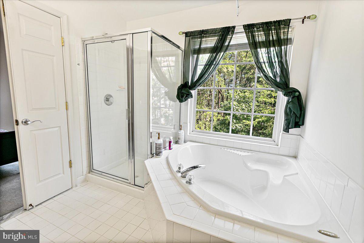 7330 ARDGLASS DR, LORTON, Virginia 22079, 3 Bedrooms Bedrooms, ,3 BathroomsBathrooms,Residential,For sale,7330 ARDGLASS DR,VAFX2242876 MLS # VAFX2242876