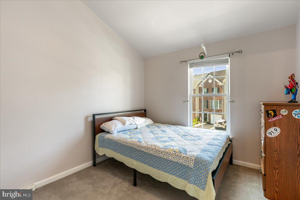 7330 ARDGLASS DR, LORTON, Virginia 22079, 3 Bedrooms Bedrooms, ,3 BathroomsBathrooms,Residential,For sale,7330 ARDGLASS DR,VAFX2242876 MLS # VAFX2242876