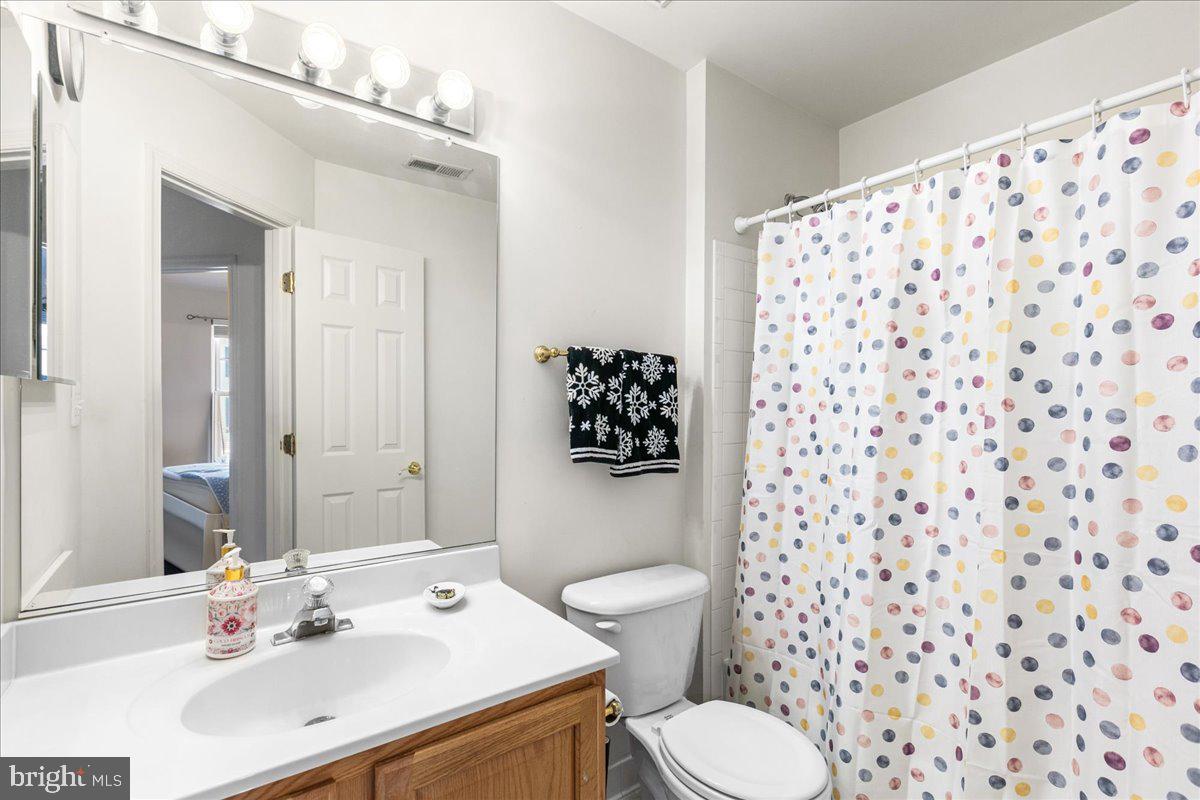 7330 ARDGLASS DR, LORTON, Virginia 22079, 3 Bedrooms Bedrooms, ,3 BathroomsBathrooms,Residential,For sale,7330 ARDGLASS DR,VAFX2242876 MLS # VAFX2242876