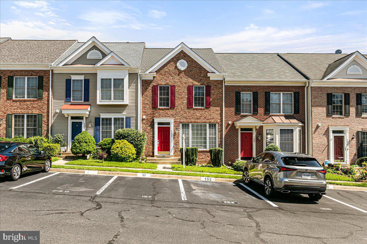 7330 ARDGLASS DR, LORTON, Virginia 22079, 3 Bedrooms Bedrooms, ,3 BathroomsBathrooms,Residential,For sale,7330 ARDGLASS DR,VAFX2242876 MLS # VAFX2242876