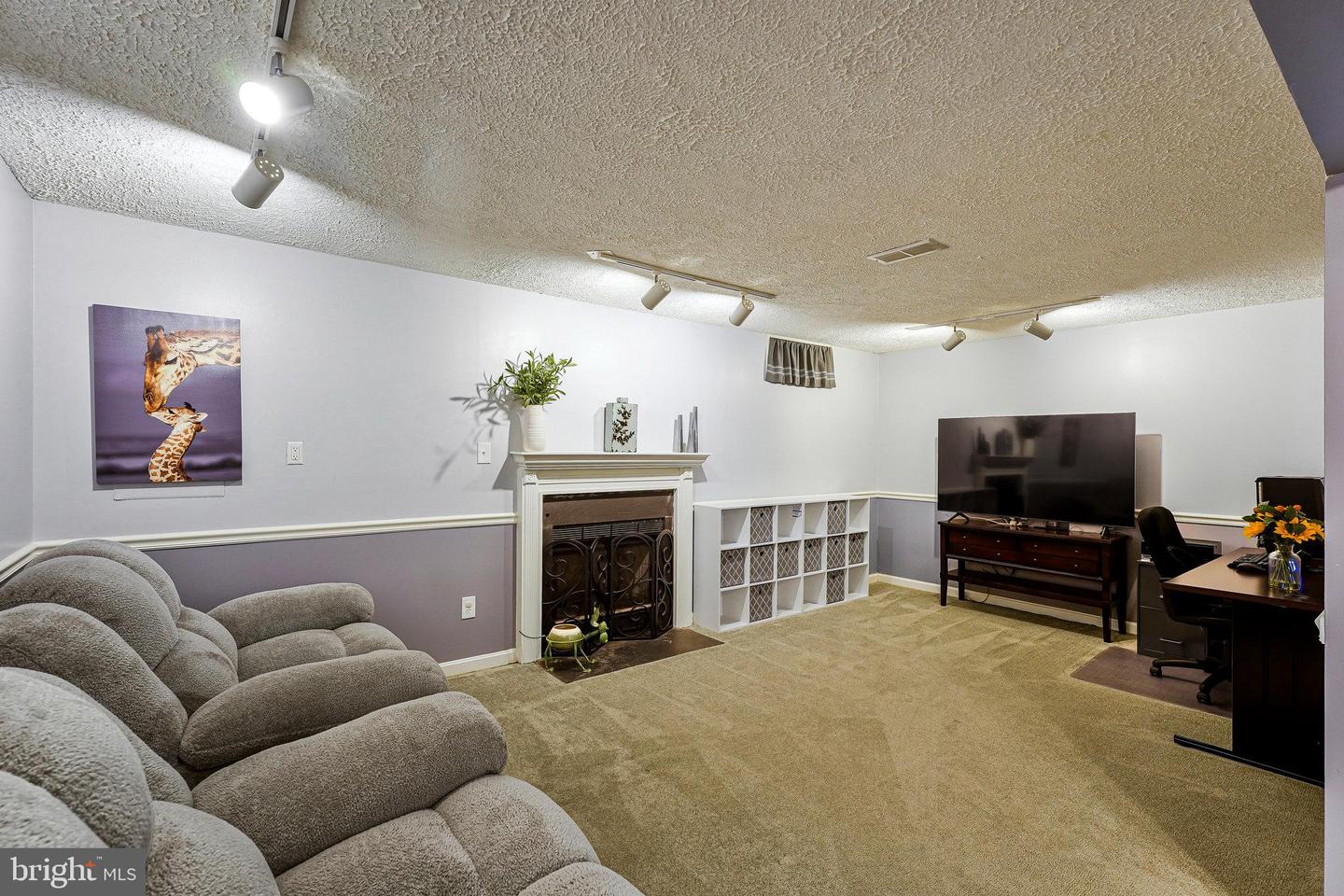 1085 SMARTTS LN NE, LEESBURG, Virginia 20176, 3 Bedrooms Bedrooms, ,3 BathroomsBathrooms,Residential,For sale,1085 SMARTTS LN NE,VALO2097880 MLS # VALO2097880