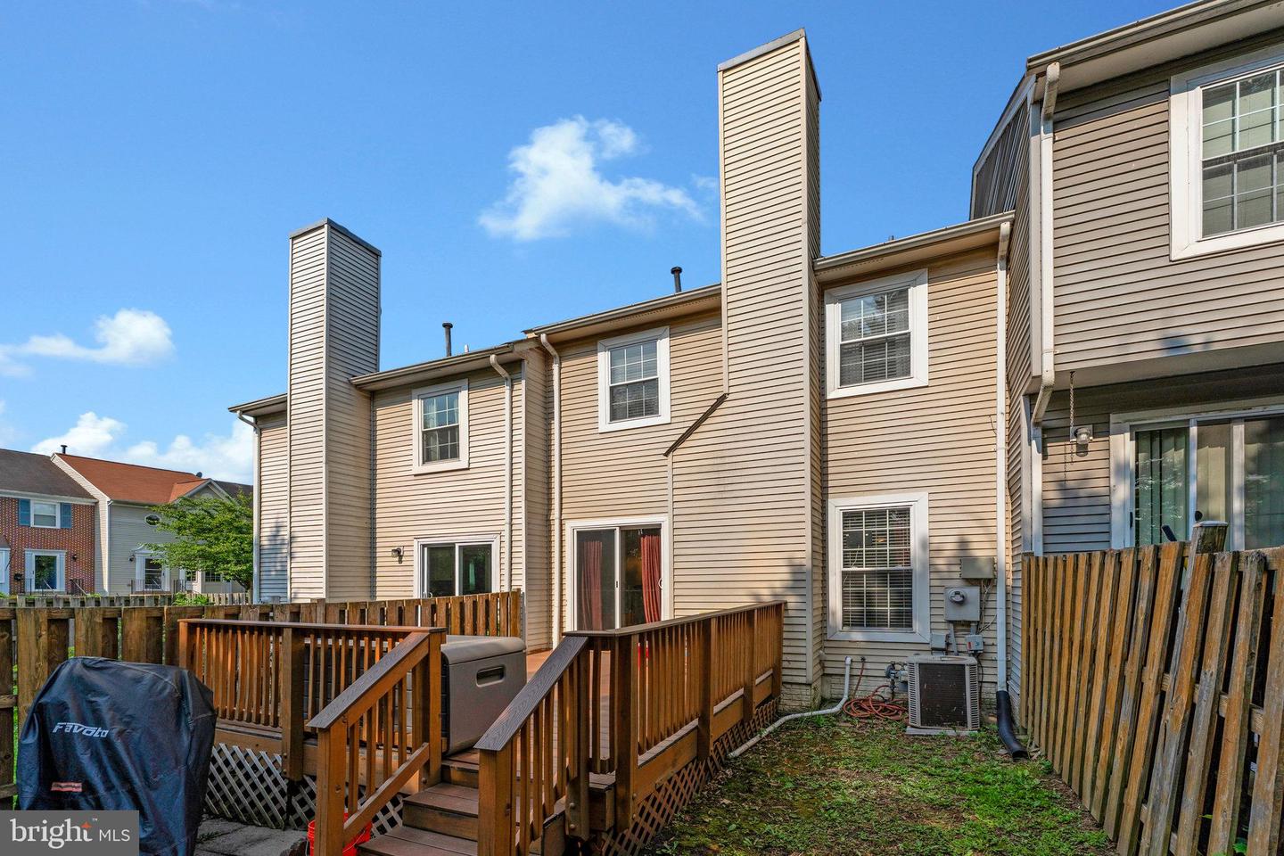1085 SMARTTS LN NE, LEESBURG, Virginia 20176, 3 Bedrooms Bedrooms, ,3 BathroomsBathrooms,Residential,For sale,1085 SMARTTS LN NE,VALO2097880 MLS # VALO2097880