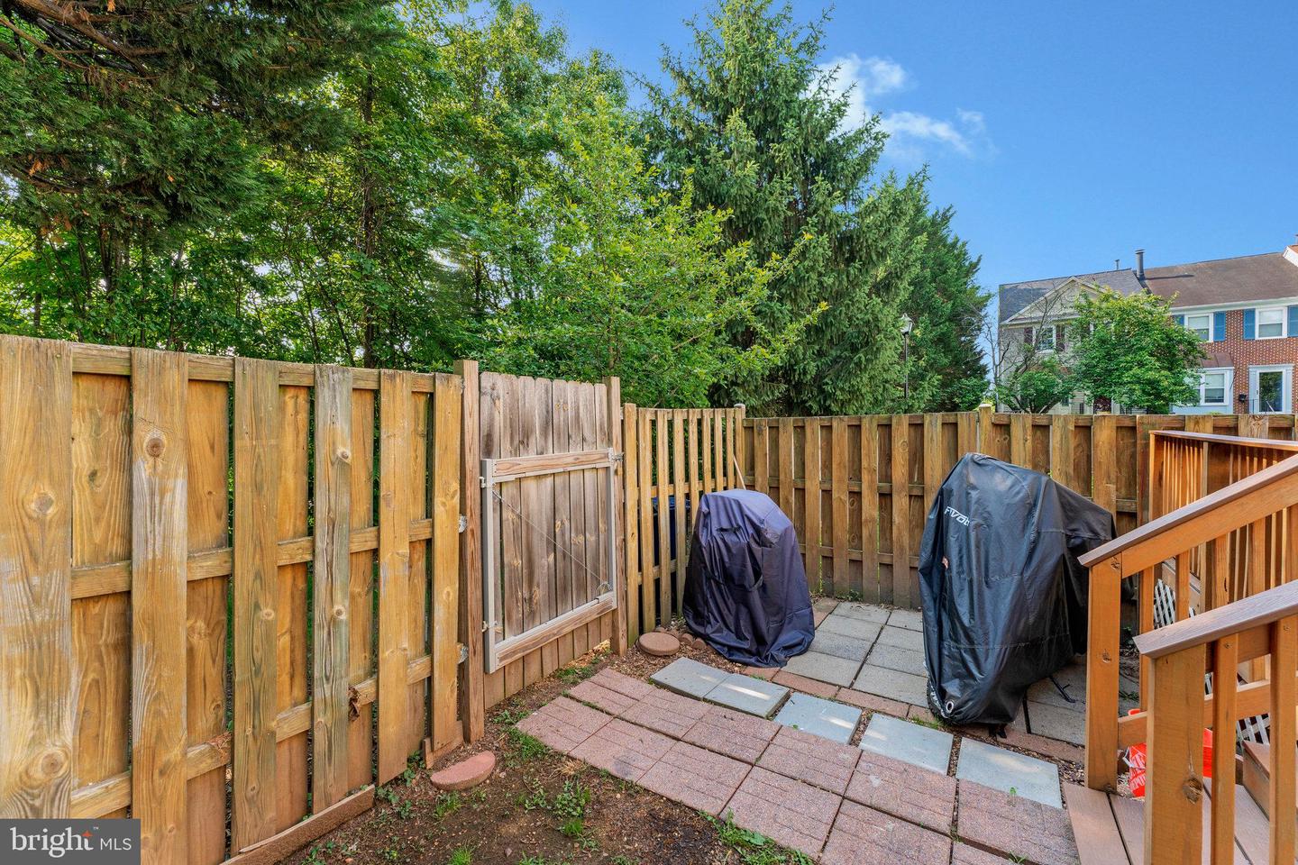1085 SMARTTS LN NE, LEESBURG, Virginia 20176, 3 Bedrooms Bedrooms, ,3 BathroomsBathrooms,Residential,For sale,1085 SMARTTS LN NE,VALO2097880 MLS # VALO2097880