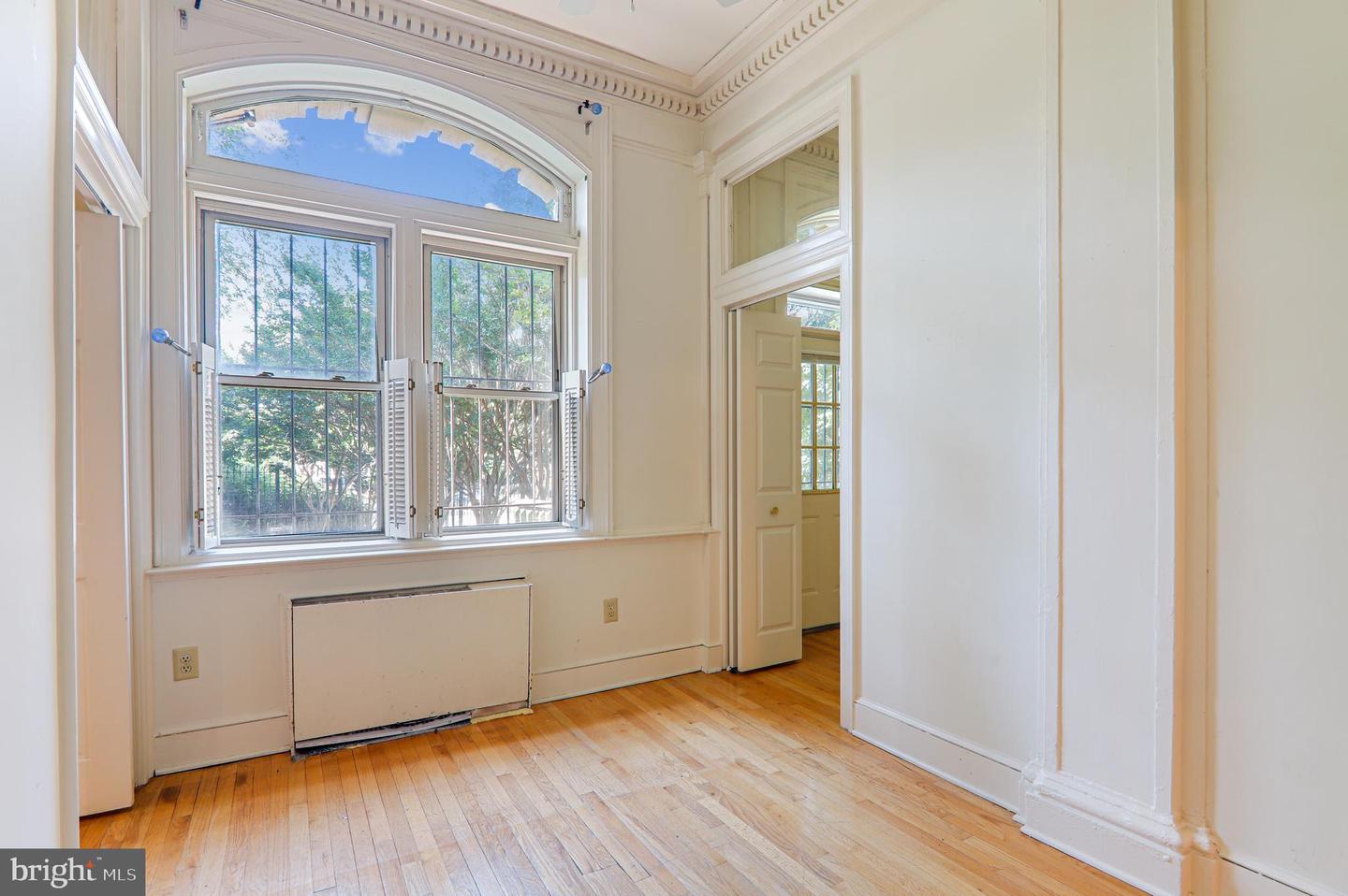 3060 16TH ST NW #110, WASHINGTON, District Of Columbia 20009, 2 Bedrooms Bedrooms, ,1 BathroomBathrooms,Residential,For sale,3060 16TH ST NW #110,DCDC2202684 MLS # DCDC2202684